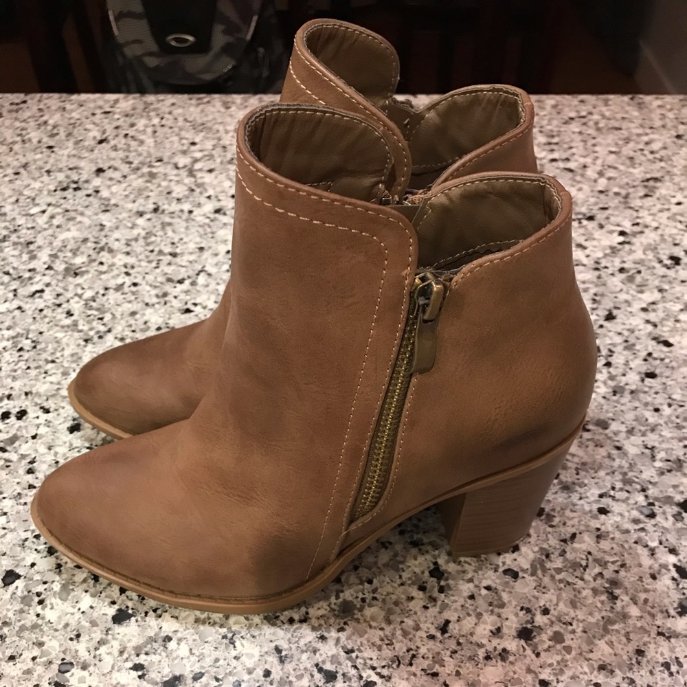 Top Moda Chunky heal bootie